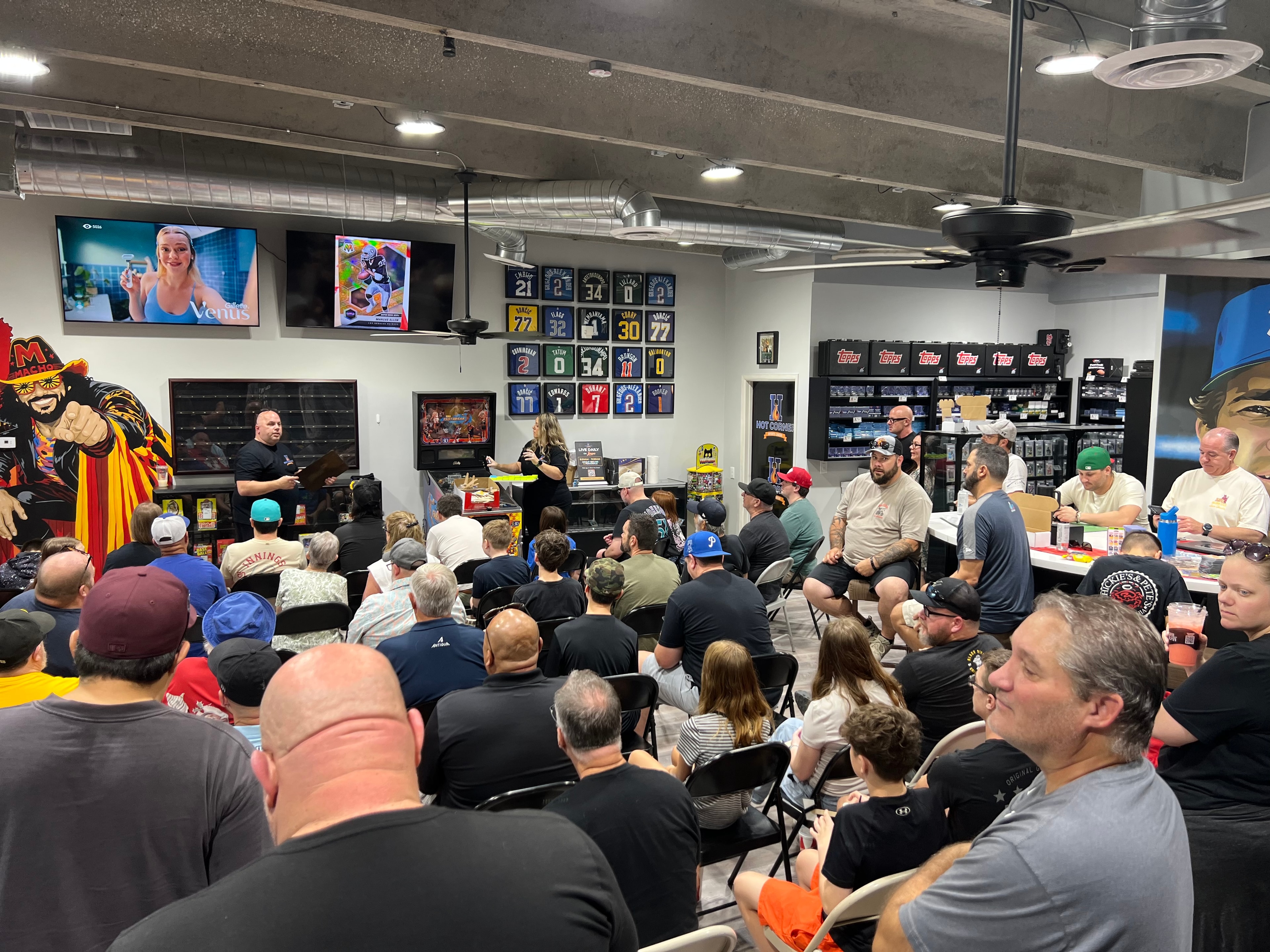 Sports card auction items